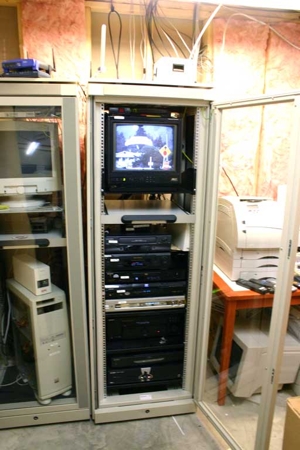 avrack-front